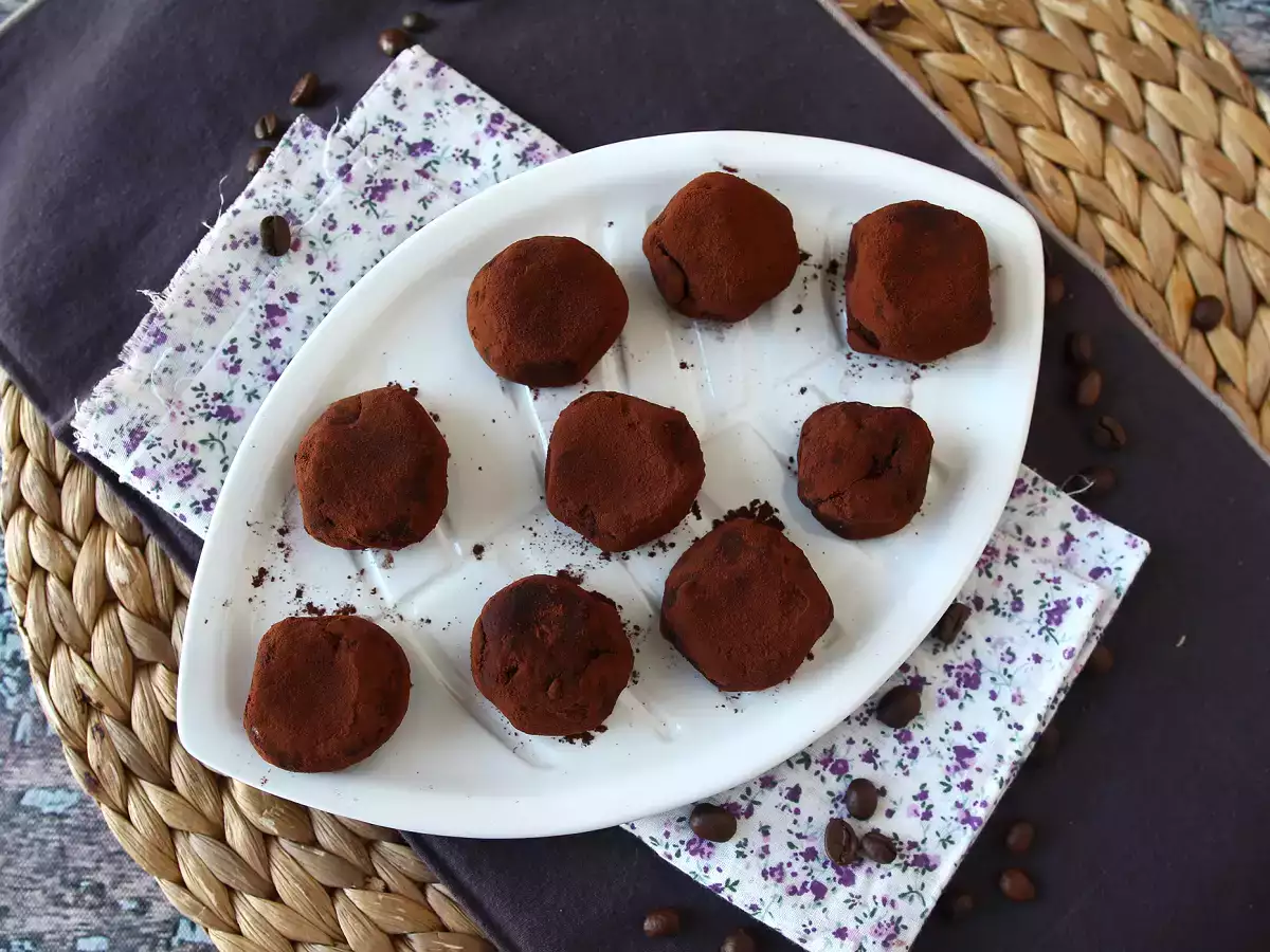 Tiramisu tarzı rochers, kahvenizin yanında mini porsiyonlarda mükemmel İtalyan tatlısı! - fotoğraf 5