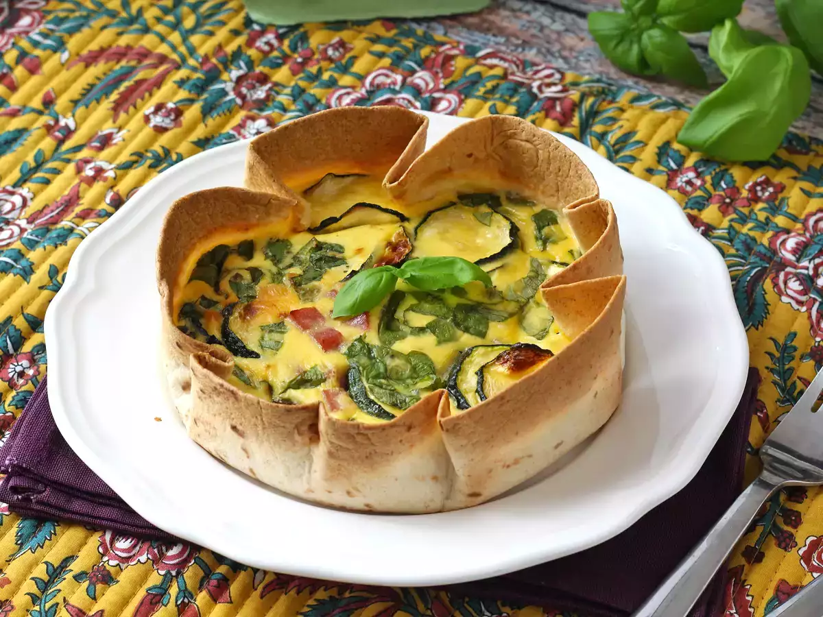 Tortilla ile hamur işi içermeyen bir kiş mi? Bu mümkün! Yaz için mükemmel olan hafif bir tarif! - fotoğraf 2