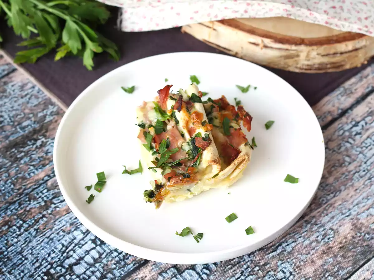 Tortilla ile ne yapmalı Jambon, ıspanak ve mozzarella graten kırışık kek stili - fotoğraf 4