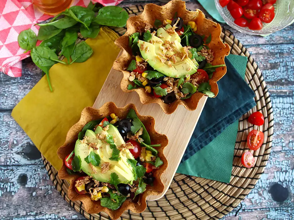 Tortilla kaseleri nasıl yapılır? Bulaşıksız kolay salata! - fotoğraf 2