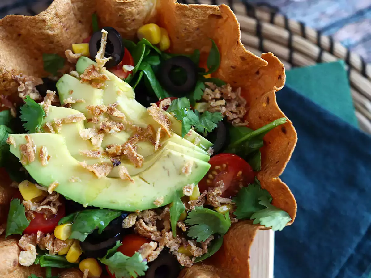Tortilla kasesi nasıl yapılır? Bulaşıksız, kolay salata tarifi - fotoğraf 3