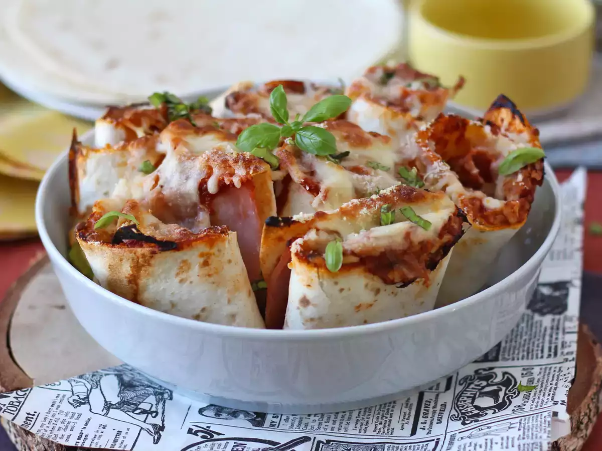 Tortillalarla Ne Yapılır? Pizza Lezzetinde Paylaşmalık Fırın Yemeği - fotoğraf 5