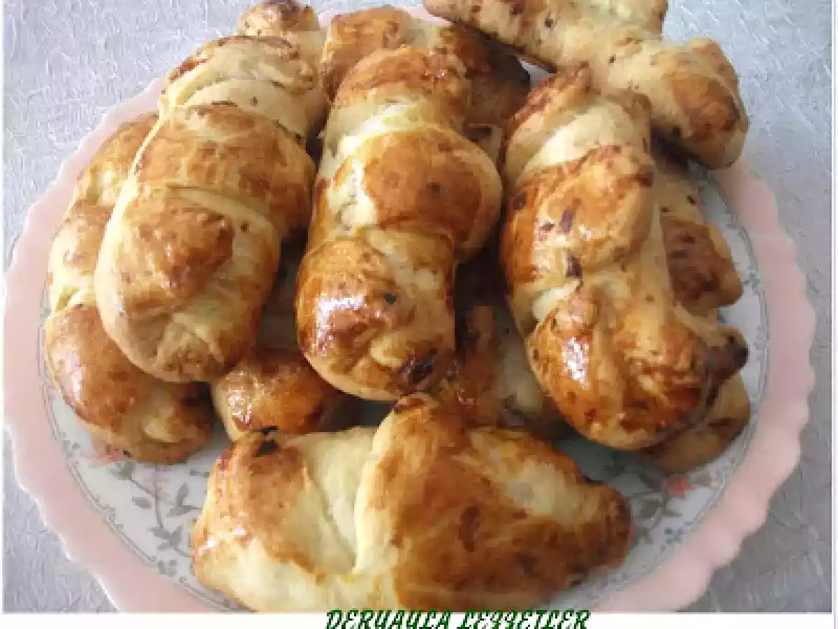 Tuzlu Kat patates ve yumurta sarısı ile iki derece fırında Teşekkür175