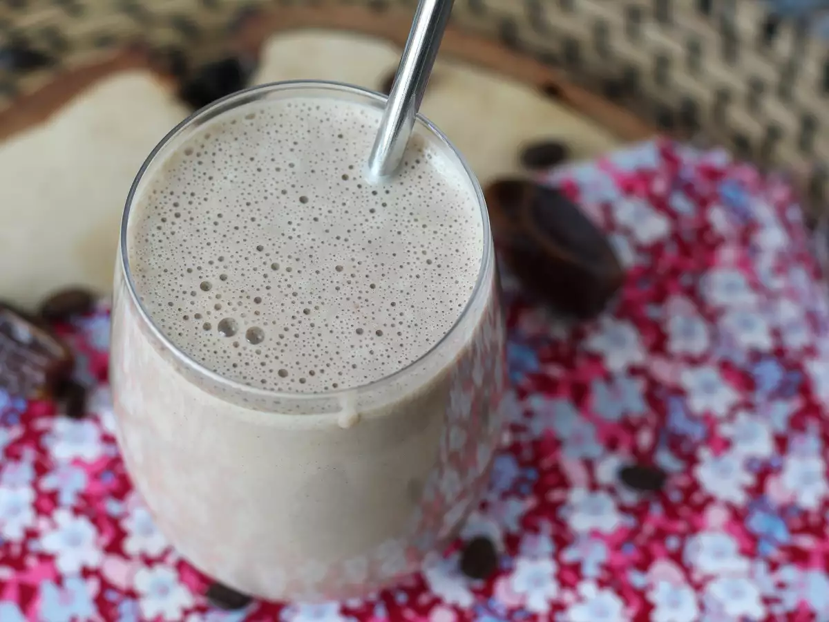 Uyandırıcı Kahveli ve Hurmalı Smoothie! - fotoğraf 2