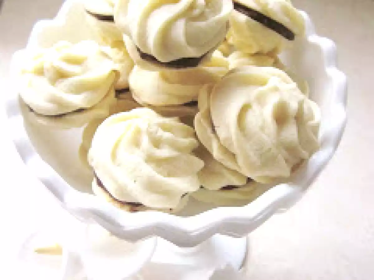 Vanilla Spritz Sandwiches