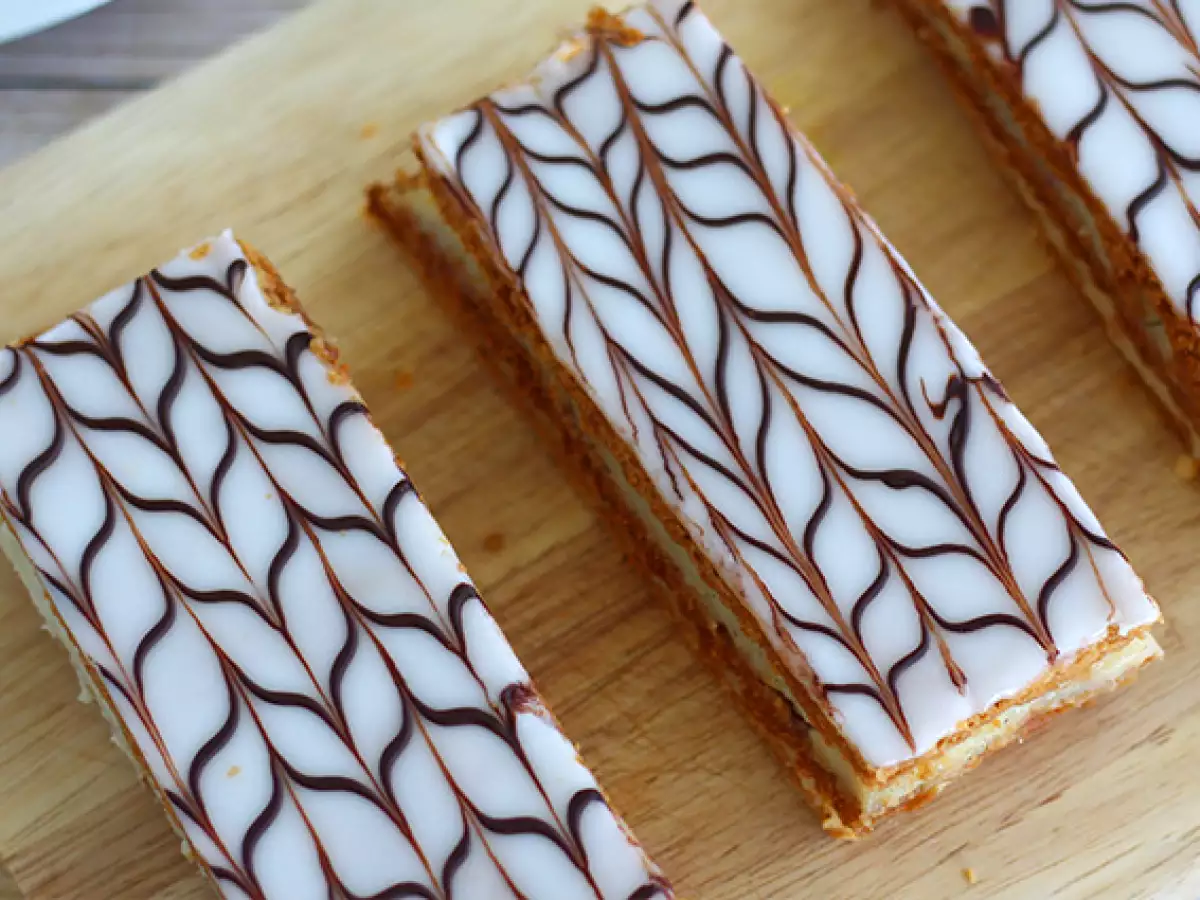 Vanilyalı Mille-Feuille (Milföy Pastası) - fotoğraf 3