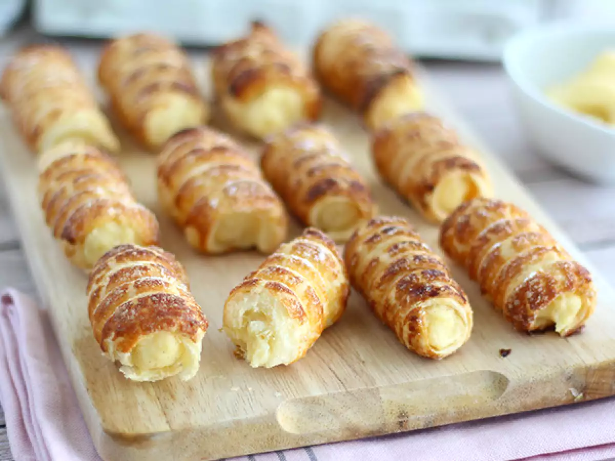 Vanilyalı pastacı kremalı cannoli