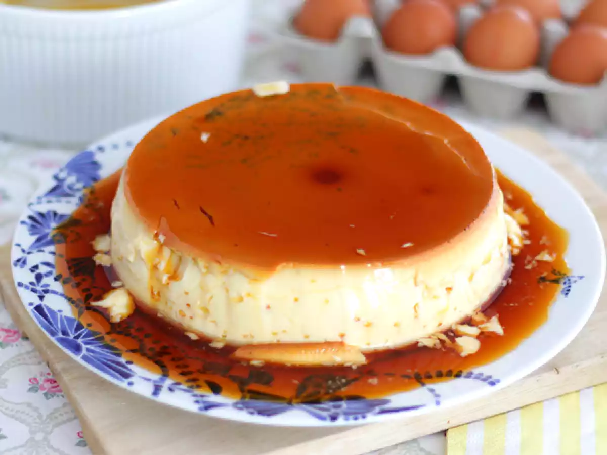 Vanilyalı yumurtalı muhallebi