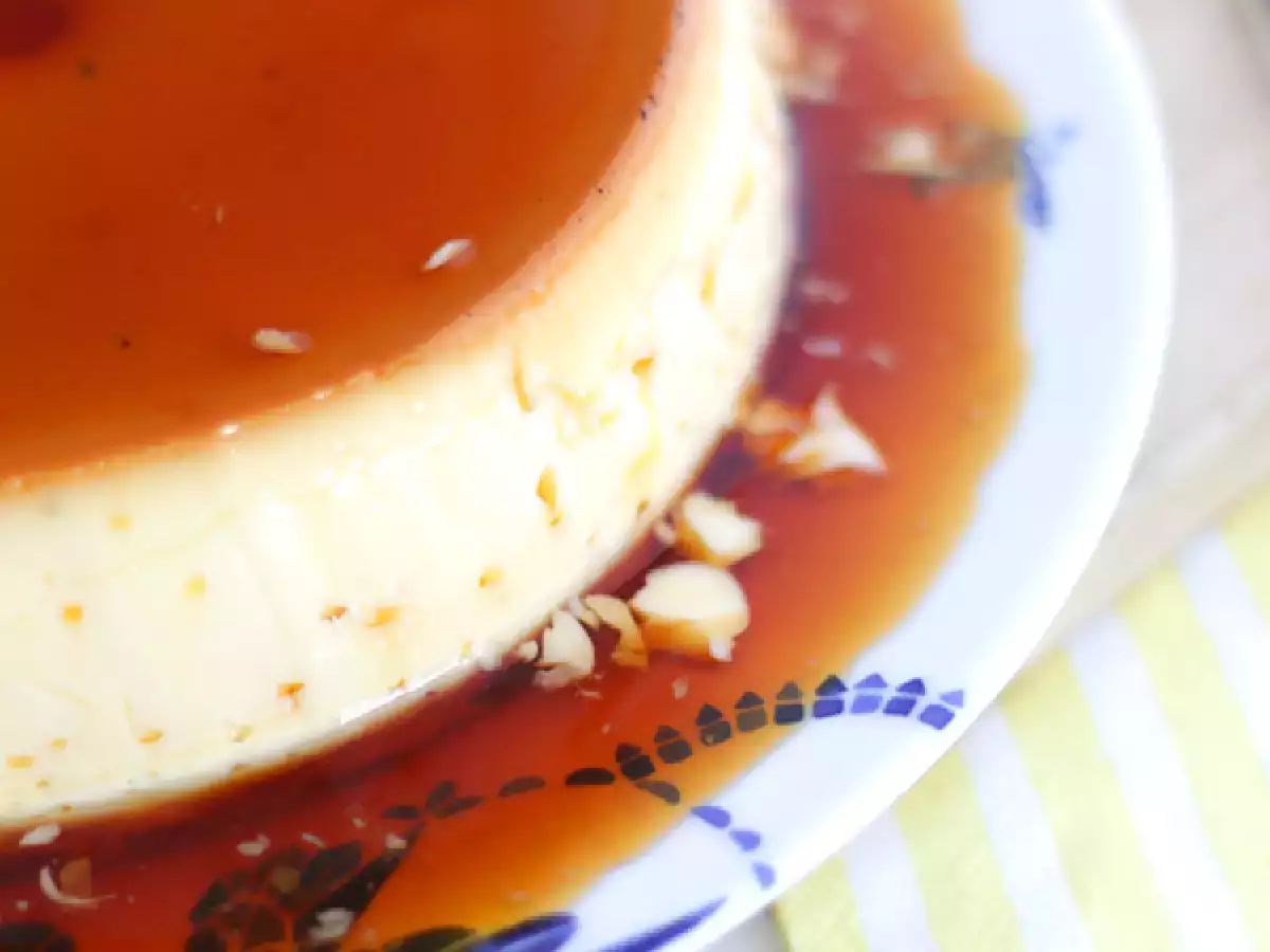 Vanilyalı yumurtalı muhallebi - fotoğraf 2