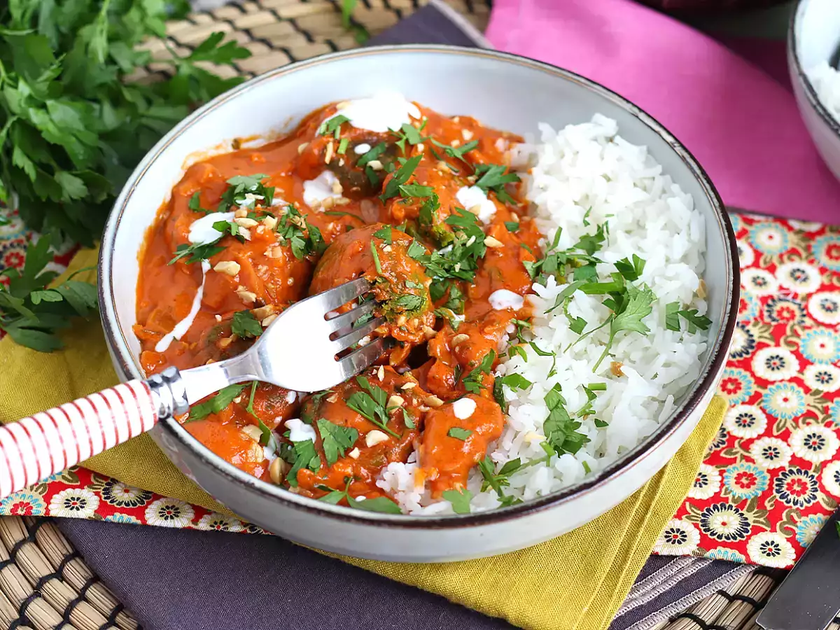 Vegan Malai Kofta: Domates soslu nohut köftesi - fotoğraf 2