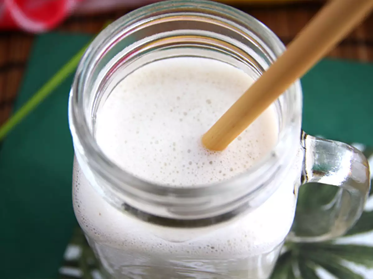 Vegan muzlu milkshake - fotoğraf 2