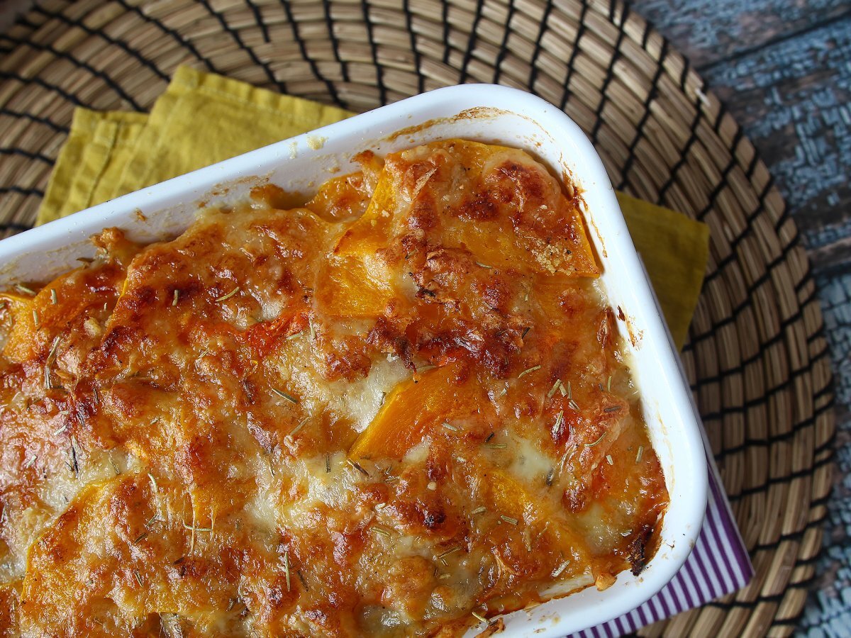 Vejetaryen balkabağı parmigiana