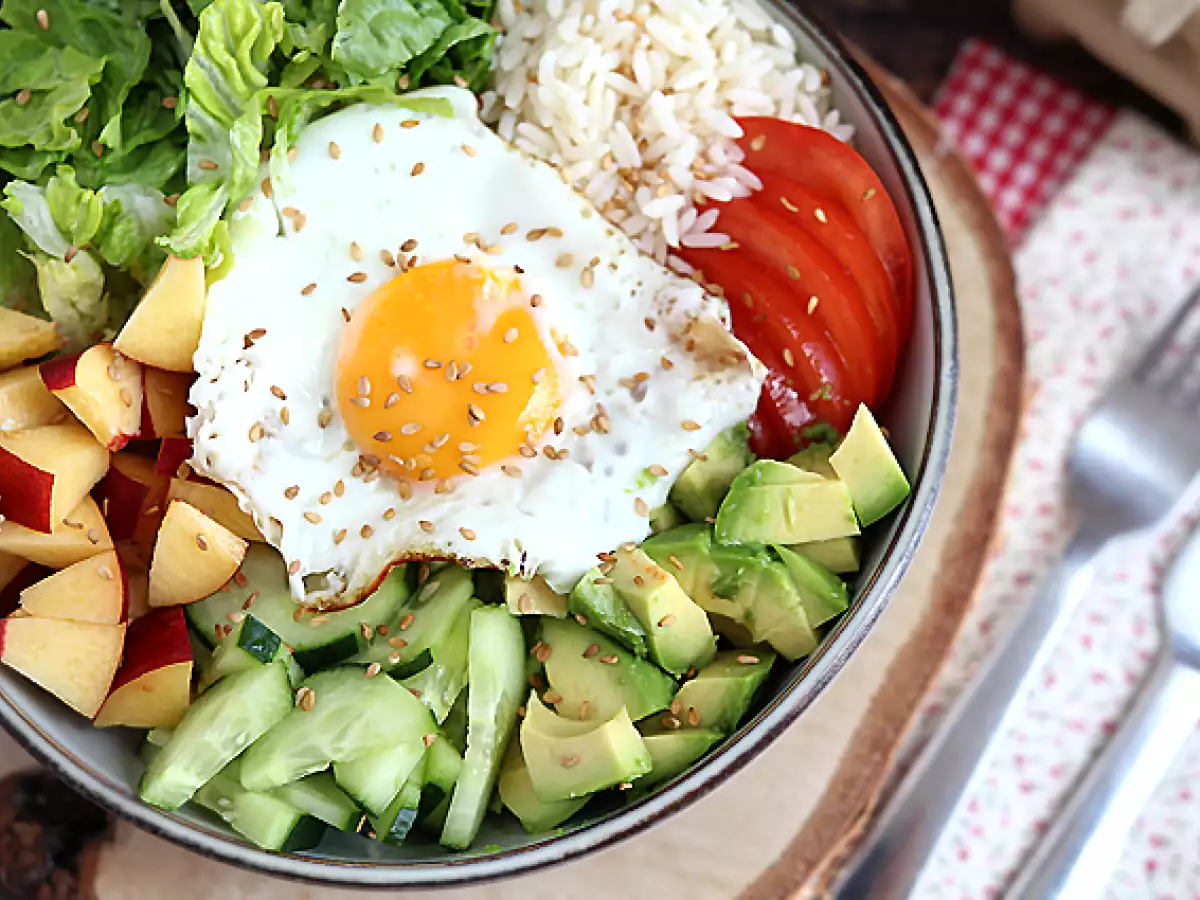 Vejetaryen Buddha kasesi – Rengârenk ve dengeli bir salata! - fotoğraf 4