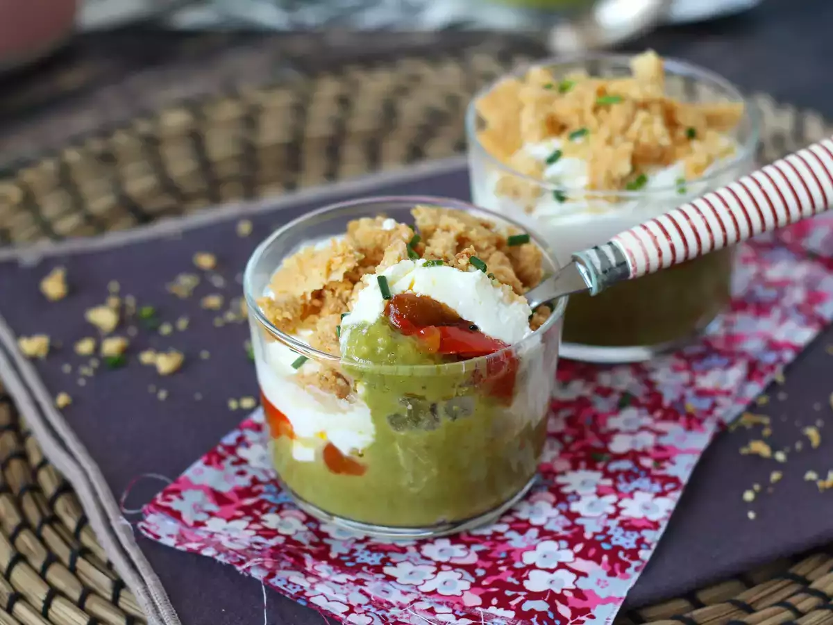 Vejetaryen Sunum Bardakları: Bezelye Kreması, Parmesanlı Crumble ve Mascarpone Kreması - fotoğraf 8
