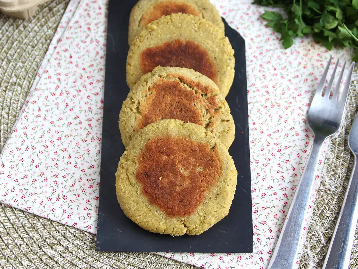 Vejetaryen Yemekler İçin Kolay Tofu Köftesi - fotoğraf 4