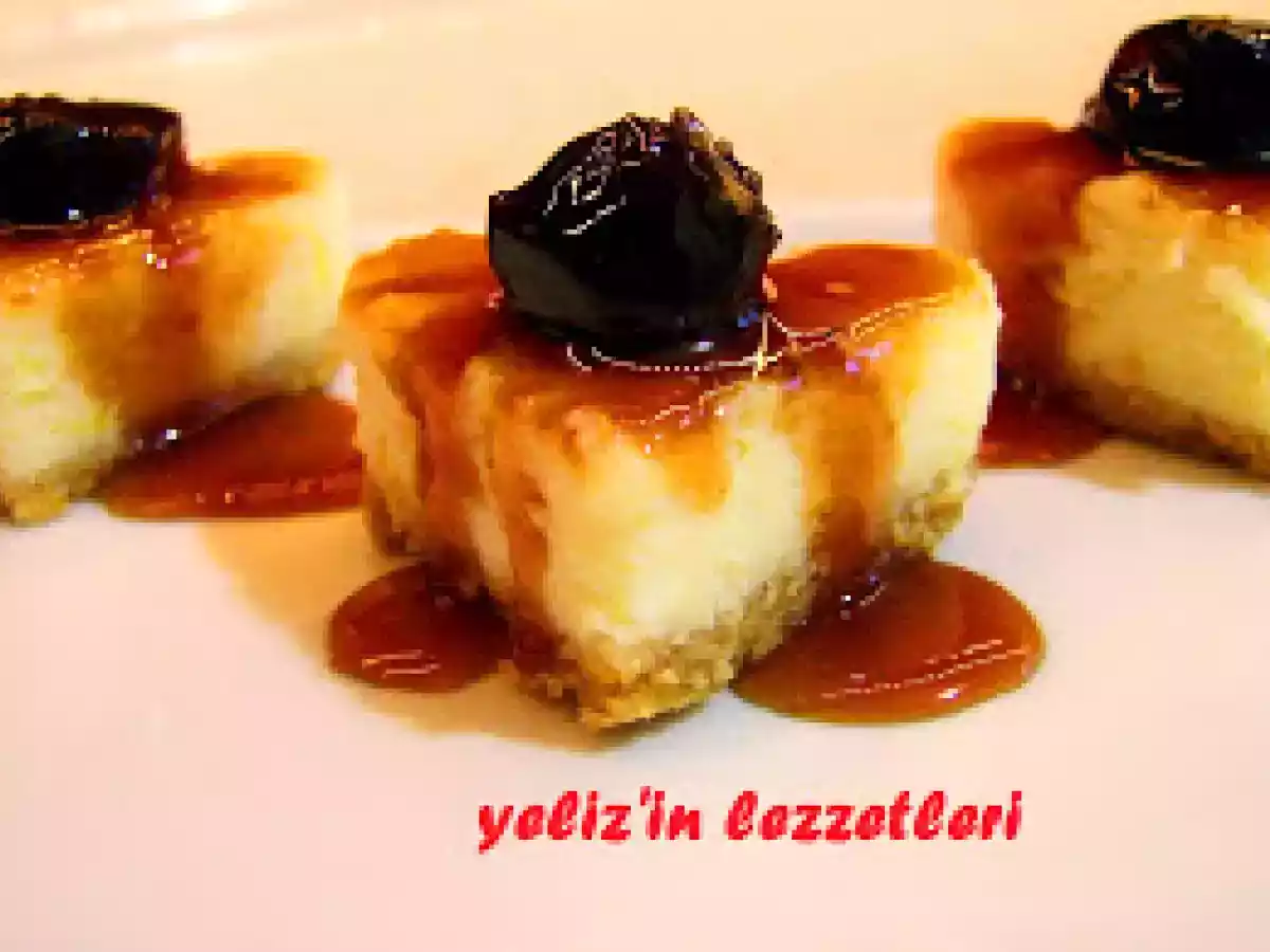 VİŞNELİ CHEESECAKE