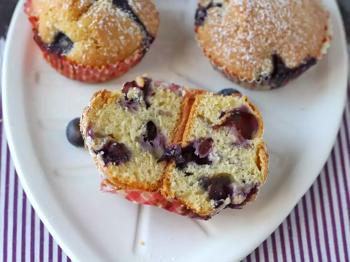 Yaban Mersinli Mini Muffinler: Pirene Turtasının Mini Hâli - fotoğraf 2