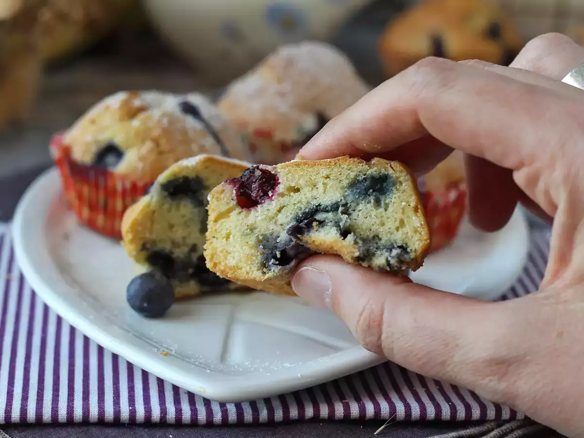 Yaban Mersinli Mini Muffinler: Pirene Turtasının Mini Hâli - fotoğraf 4