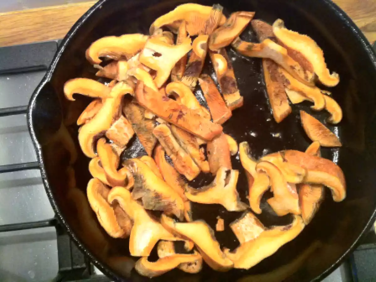 Yabani mantar crostini - fotoğraf 2