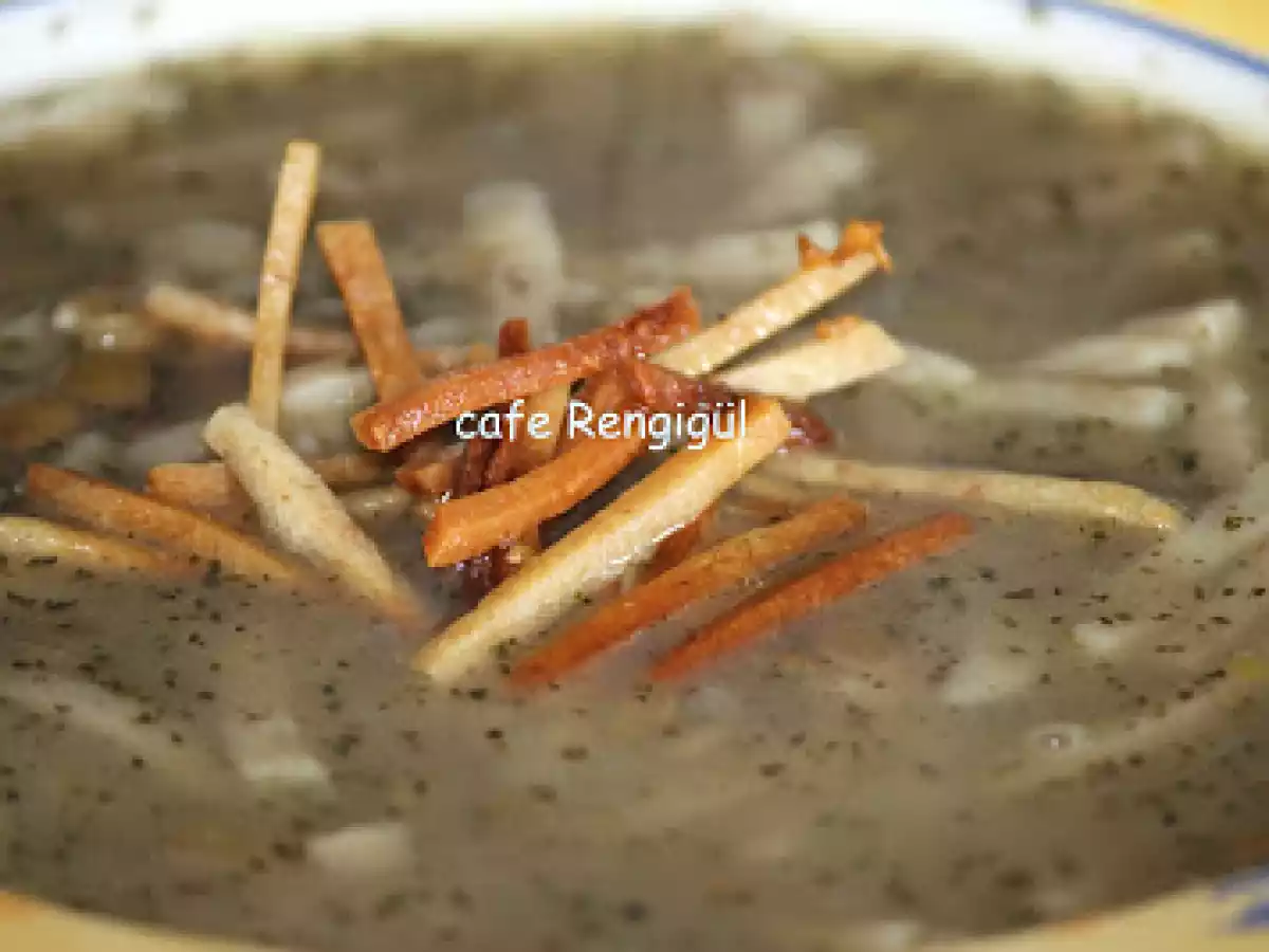 YEŞİL MERCİMEK ÇORBASI