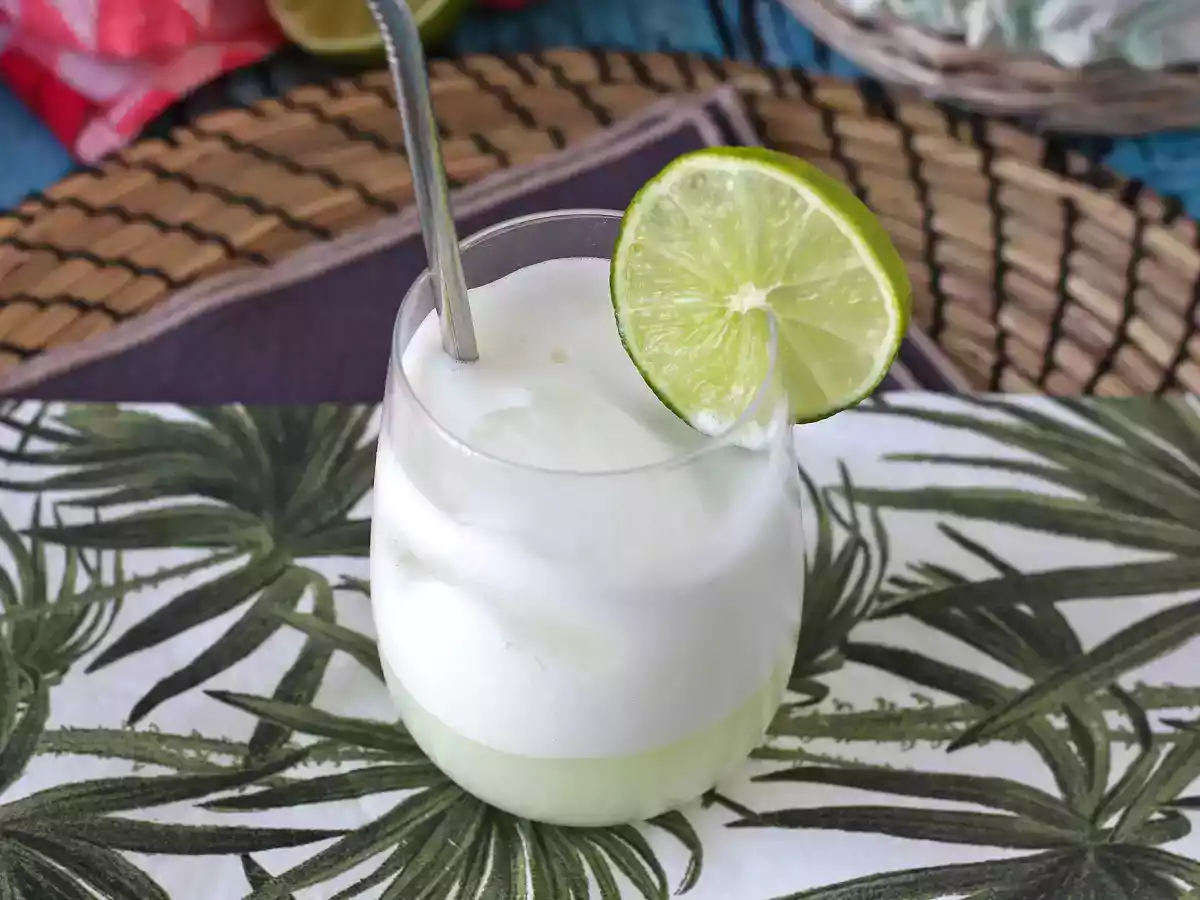 Yoğunlaştırılmış sütlü İsviçre limonatası