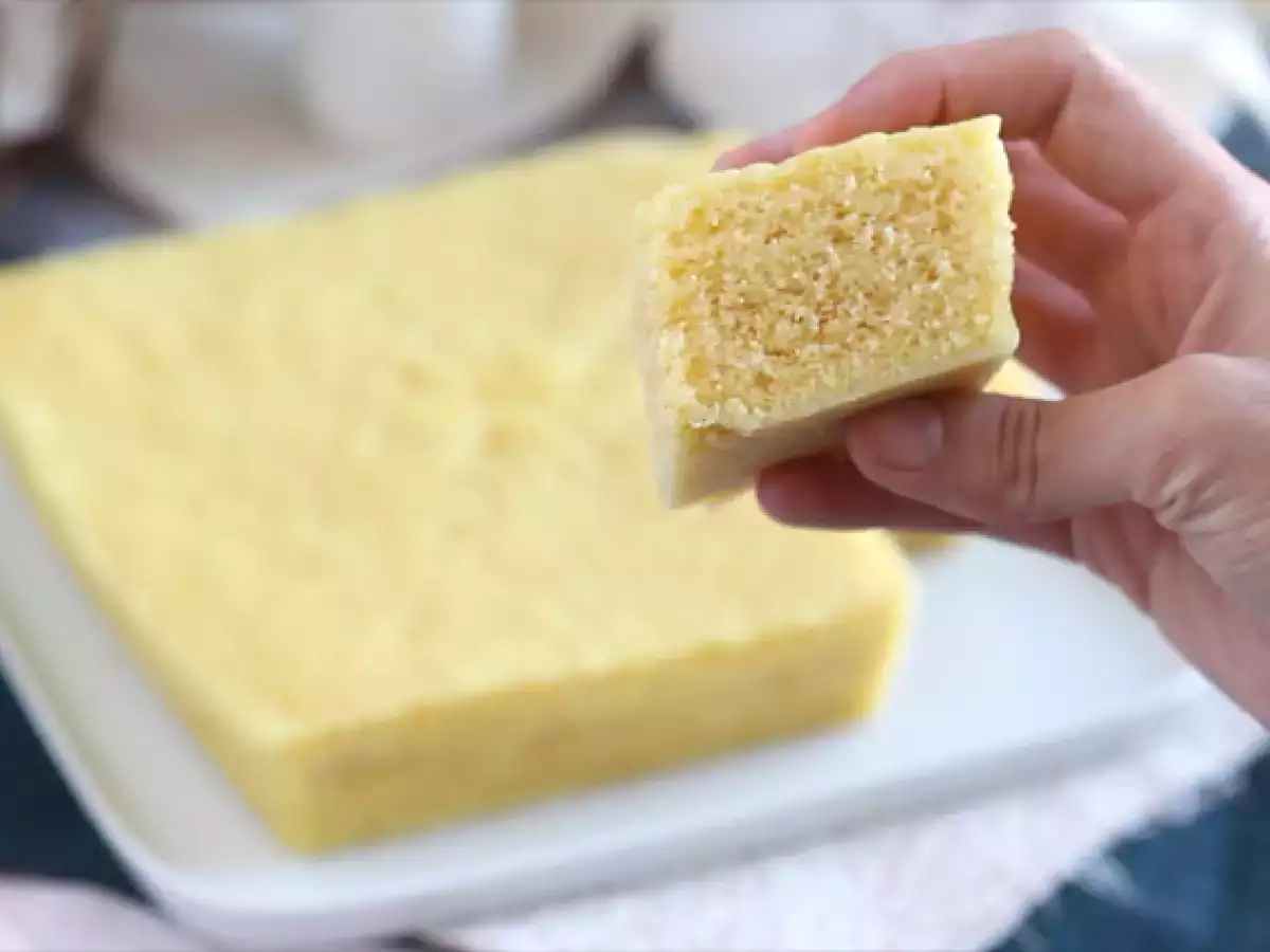 Yoğurtlu pandispanya mikrodalgada 10 dakika içinde. - fotoğraf 2