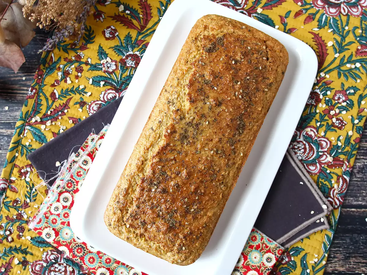 Yoğurtlu ve Yumurtalı Glutensiz Yulaf Ekmeği: Protein Açısından Zengin, Sağlıklı ve Kolay Tarif - fotoğraf 4