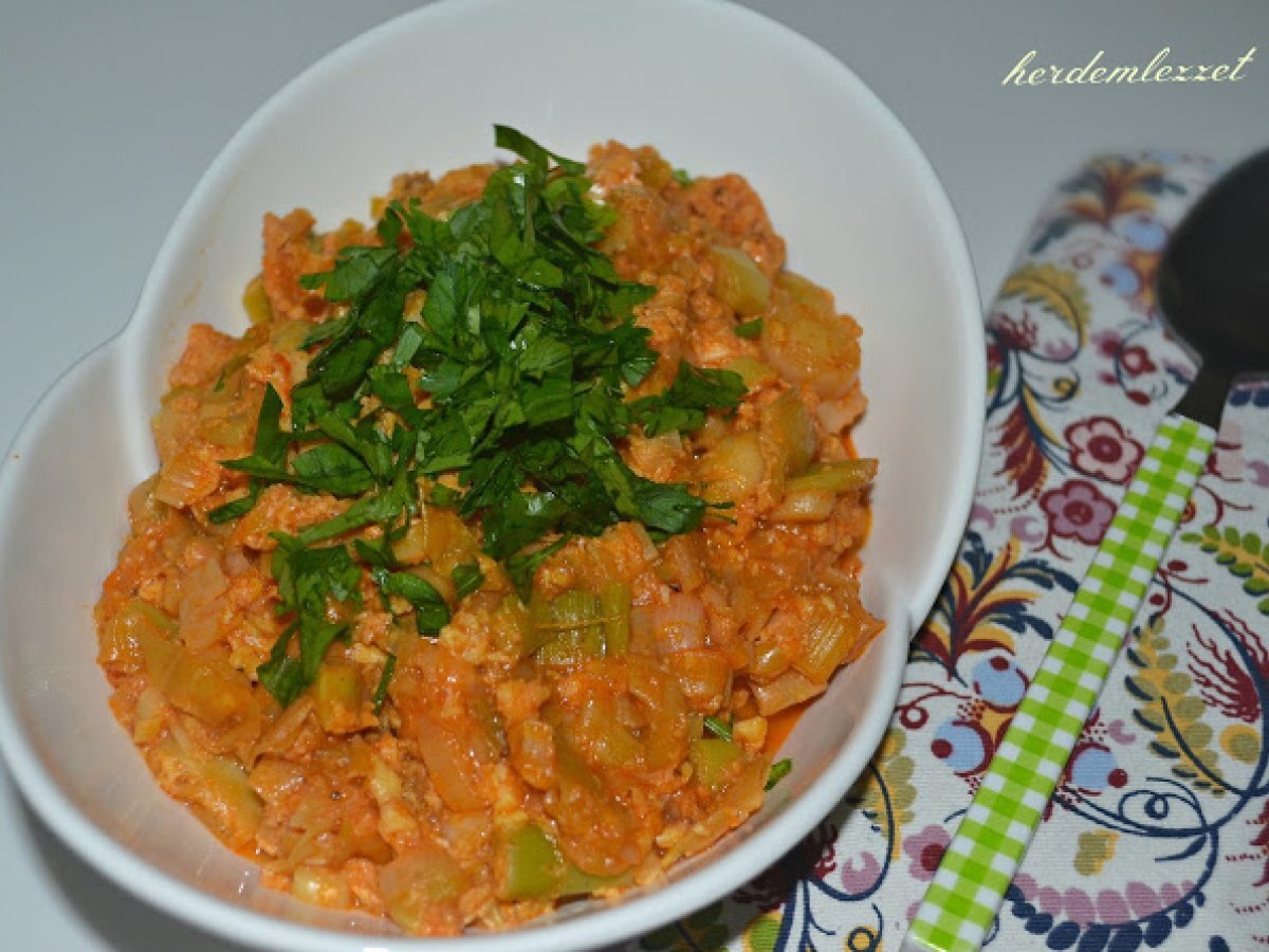 YUMURTALI PIRASA