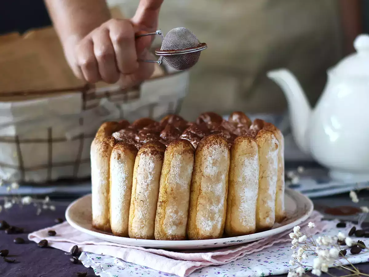 Yumurtasız, Lezzetli Tiramisu Usulü Charlotte