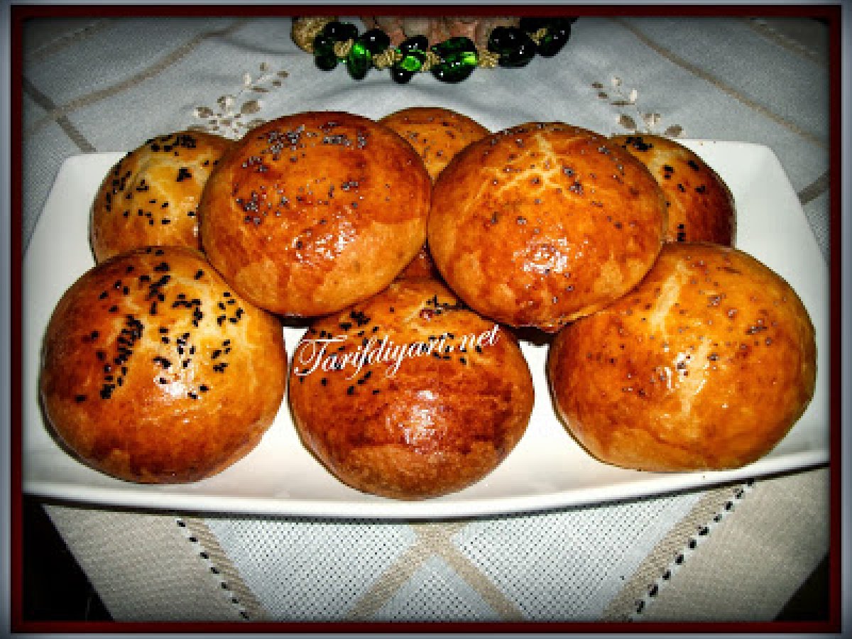ZEYTİNLİ PEYNİRLİ PAMUK POĞAÇA
