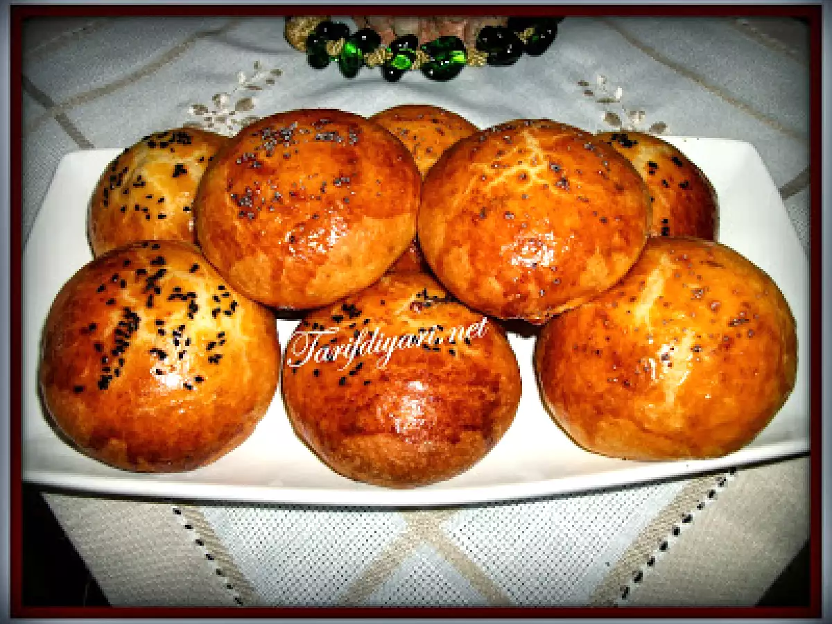ZEYTİNLİ PEYNİRLİ PAMUK POĞAÇA