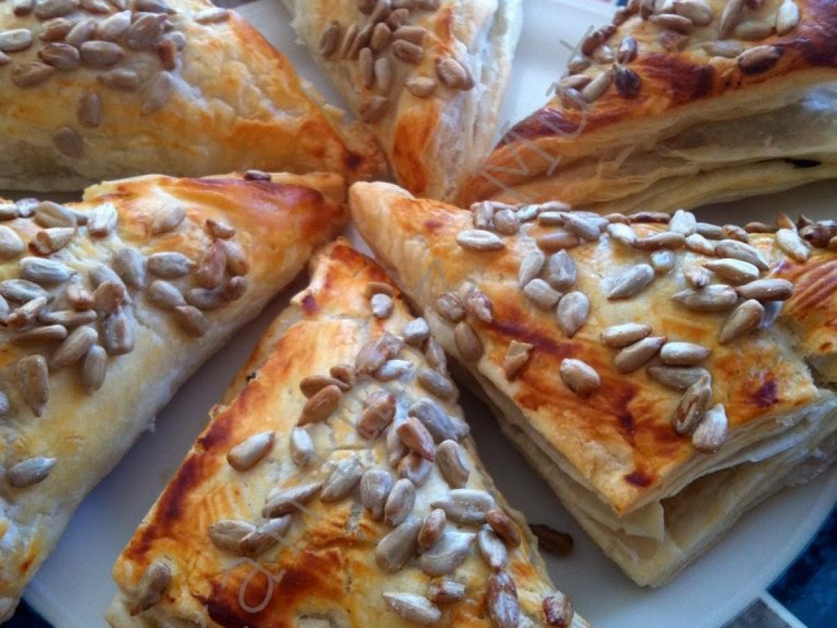 Zeytinli, Çekirdekli Börek