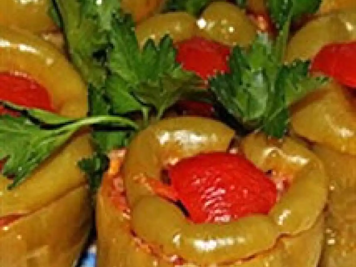 Zeytinyağlı etli biber dolması tarifi