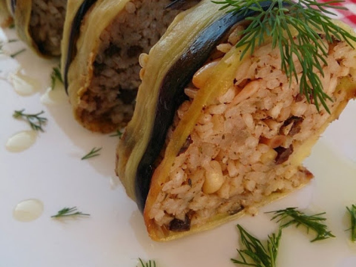Zeytinyağlı Patlıcan Sarma
