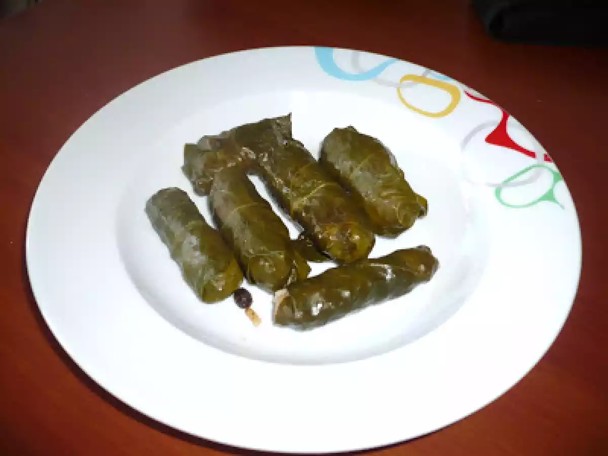 Zeytinyağlı Pazı Sarması - Akşama Ne Pişirelim - 16